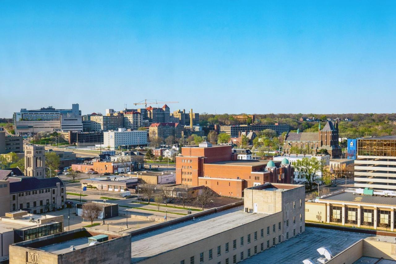 Peoria Marriott Pere Marquette Hotel Exterior photo